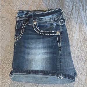 NWOT. Miss Me jean shorts.